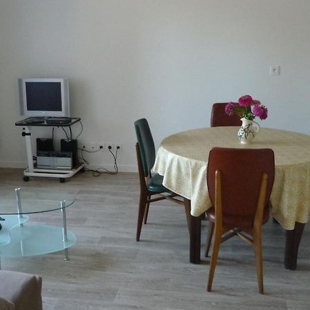 Ferienwohnung Pour Visiter Ou Travailler Dans Le Loiret Saint-Jean-de-Braye Exterior foto